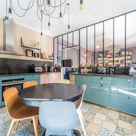 Appartamento Charmante Maison De Pour 17 Voyageurs Parigi